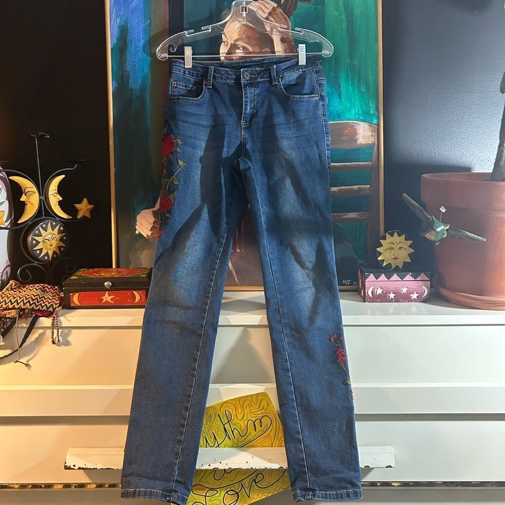 Straight Leg Blue Jeans with Red Floral Embroidery